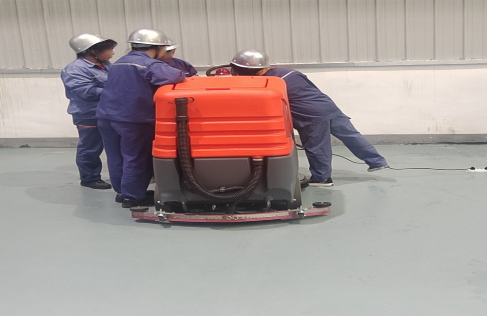 上海洗地机胜敏驾驶吸水电机更换方式